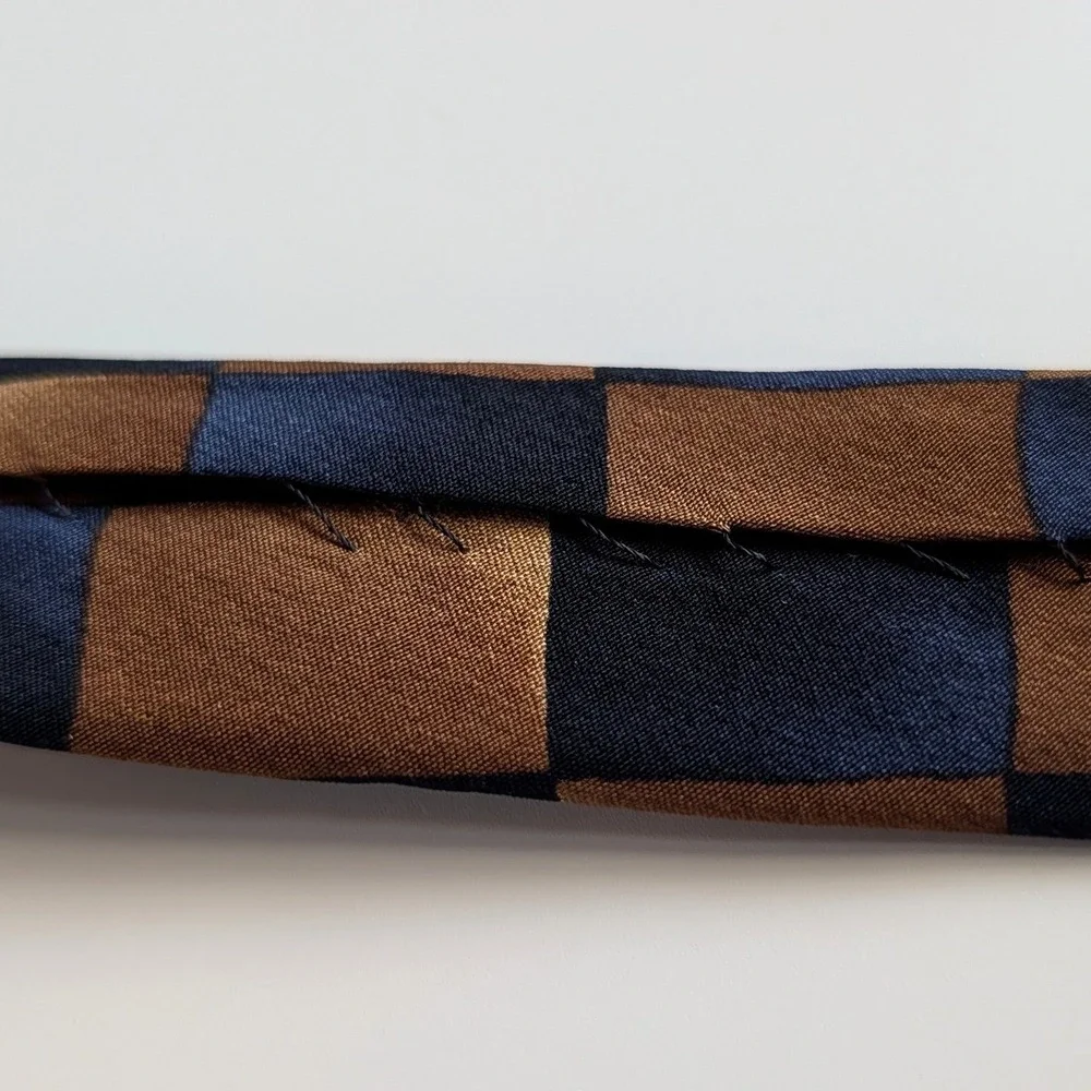 Jimmy V Jim Valvano Mens Silk Tie Brown Navy Blue Checkerboard Wide‎ 4 Inch